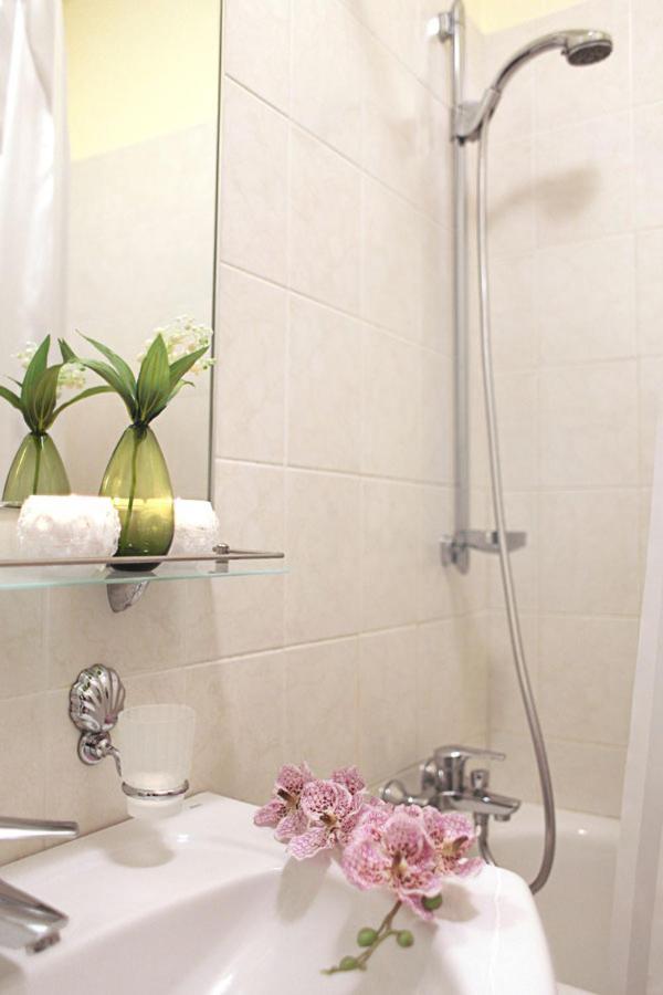 Гранде Петтине Hotel โอเดสซา ภายนอก รูปภาพ